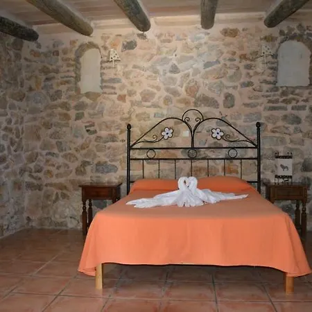 Hotel Sa Duaia *